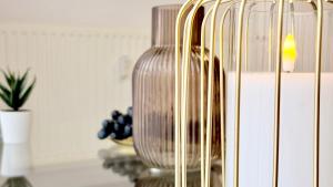 Spacious 2BR Steps from the Palace of Parliament - Walk Everywhere