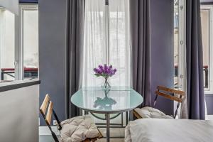 Louvre - Rue du Pelican