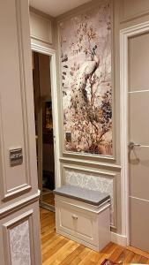 Elegant luxury private apartment by Eiffel Tower