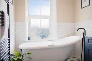 Northern Hideaways, Darling Cottage