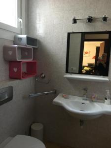 tout confort piscine privée proche de tout