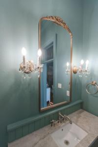 The Gilded Lady - The Wedding Suite