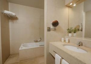 Montebelo Palácio dos Melos Viseu Historic Hotel