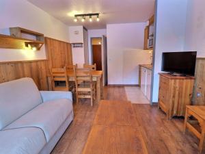 Confortable 2 Pièces, Skis Aux Pieds, Animaux Admis - FR-1-182A-37