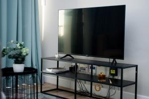 Sea Facing 2 Bedroom Apartment In Burmeister On Park, Milnerton