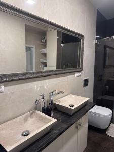 Luxury Apartment Bratislava City Center with balcony