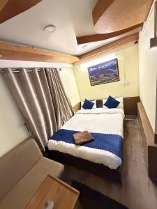 Hotel Sakura & Tandoori Restaurant