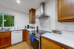 The Magnolia Meadow Retreat