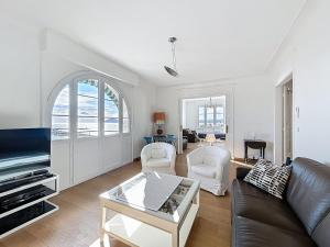 Palais Alexandre III Magnificent 4 sea view 100m from the Croisette