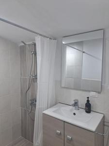 FG Home Rental Vila & Apartments