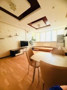 Apartment on Dragomirova