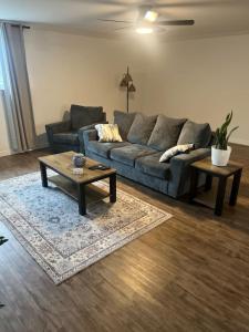 Newly renovated 3 bdrm unit
