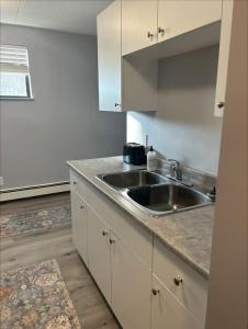 Spacious and cute basement unit