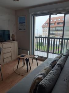 Très bel Appartement à 50m de la plage