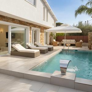 Halkidiki Luxury Palm Oasis Private Pool & Jacuzzi