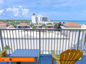 Salty Air, Happy Vibes! Daytona BrightHappy Studio