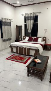 The ROYAL OASIS