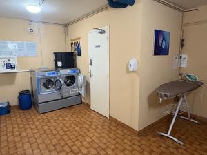 Studio pour 4 avec WiFi, vue mer - FR-1-827-89
