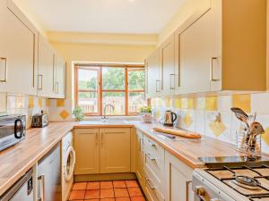 3 Bed in West Quantoxhead 96235