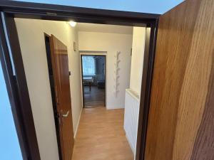 Prague apartment - Close to airport and metro