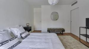 Superbe Appartements Tour Eiffel Monttessuy