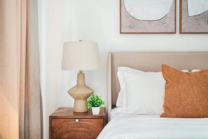 319-3A XL New Modern 1BR Square WD in Unit