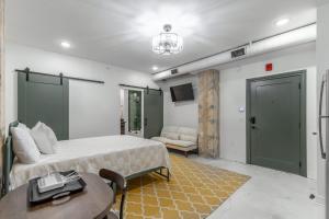 Park Hotel Studio Suite 307