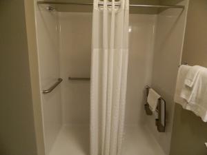 Brookstone Lodge & Suites