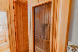 Dahabeya Cruise Esna Luxor to Aswan 4 Nights