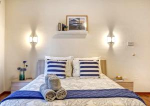 Spacious Coastal Home- Work & Family Friendly