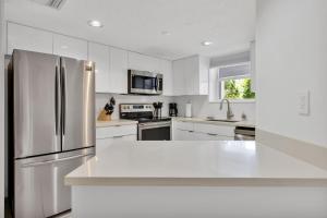 Le Frontenac 204 STR-01054