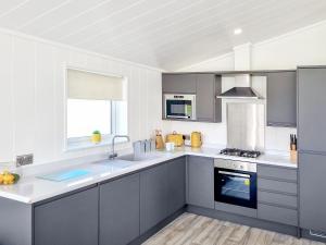 Cherry Blossom 43 - Uk50711