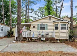 1501 Ocean Lakes Pet Friendly Golf Cart