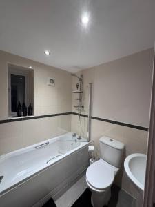 The Old Coach House Peak DistrIct Near Edale Castleton Buxton pet friendly Walkers welcome