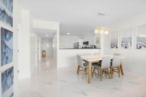 Le Golden Bay 902 STR-00876