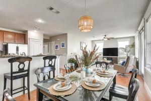 Beach + Pool Access: Resort Getaway in Galveston!