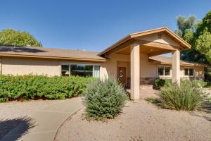 Mesa Retreat: Pool, Hot Tub & Yard Near Downtown