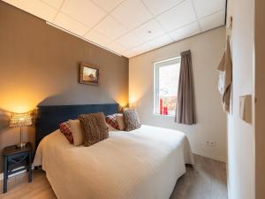 Apartment in Bergen near Sandy Beaches