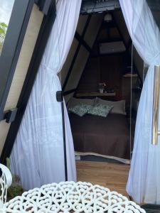 Mini Cabana