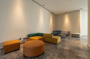 Elegant Studio Facing Anfa Park & CFC