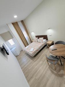 Los Rosales 2- Canal de Suez 11B