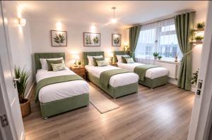 Contractor ,groups,family Friendly 3BR ,9guests, Woolwich near Elizabeth,dlr Queen Elizabeth hospital,Fast WiFi