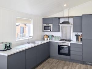 Cherry Blossom 48 - Uk50712