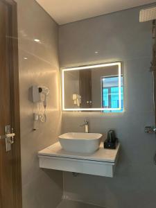 Hestia Hotel Móng Cái