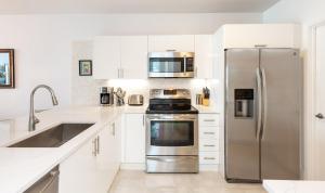 Le Marina Bay 801 STR-01477
