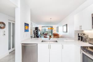 Le Marina Bay 801 STR-01477