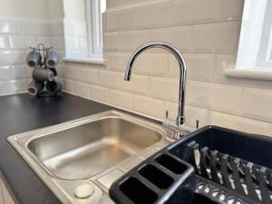 Stylish 2-Bed Stay in SE London