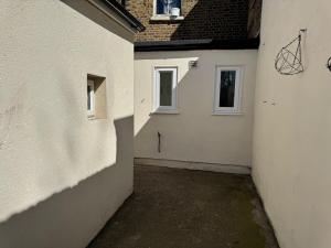 Stylish 2-Bed Stay in SE London