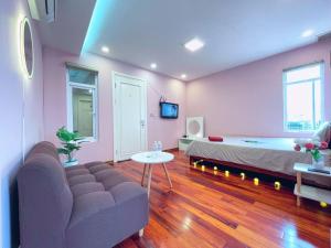 May - AMAYZING CITY VIEW VH