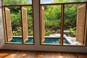 Nautilus Private Villa in Labuan Bajo with Pool